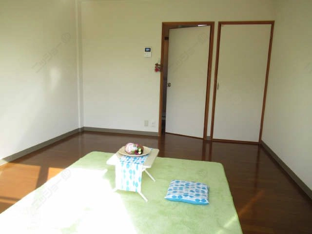 室内２