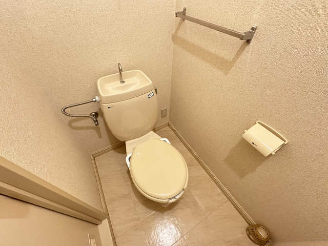 ハイツボンパパ　Ｂ 1階 WC