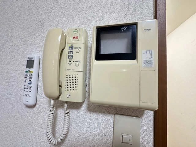 モニター付きインターホン