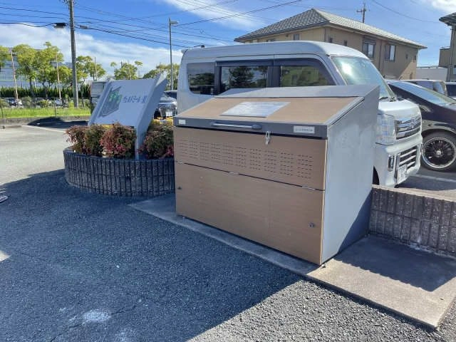 ゴミステーション