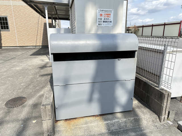 ゴミ置き場