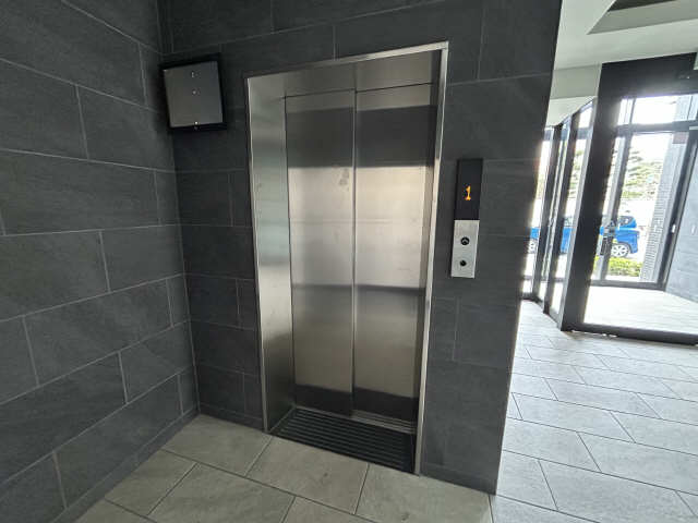 エレベーター