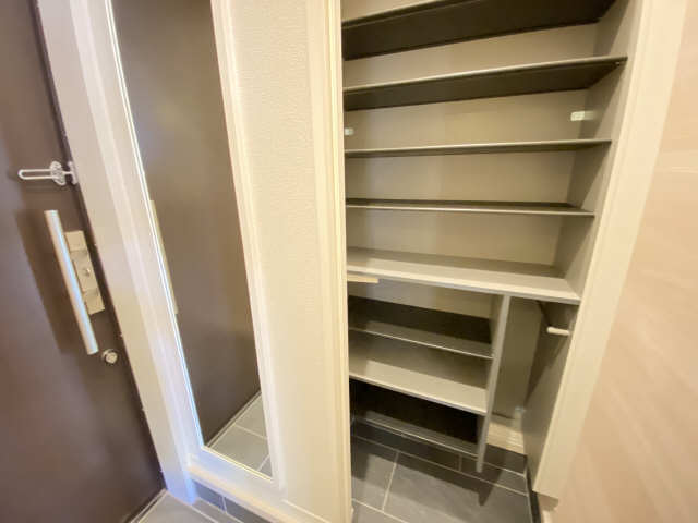 玄関収納