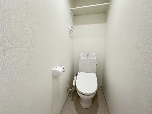 Ｓｃａｒｌｅｔｚ 1階 WC