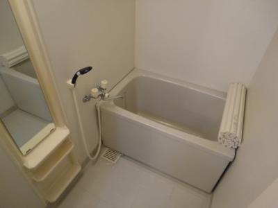 サンタプレイス 1階 浴室
