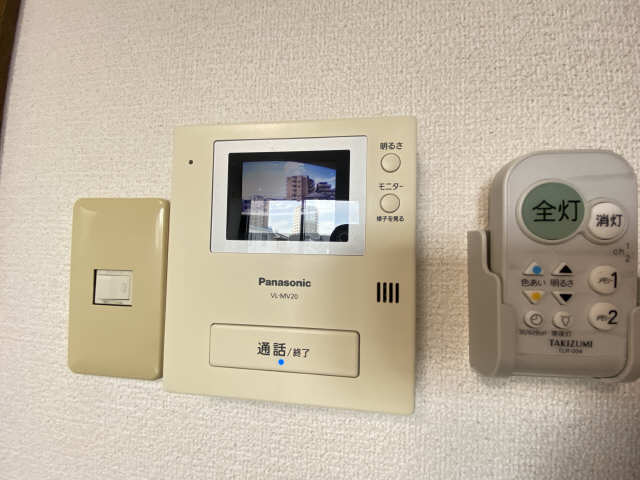 モニター付きインターホン