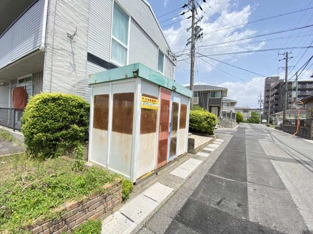 ダストボックス