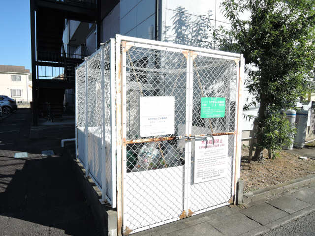 ゴミ置き場