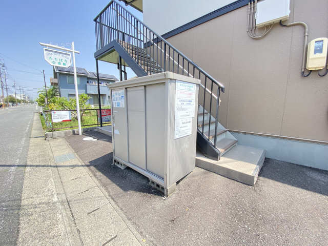 ゴミ置き場