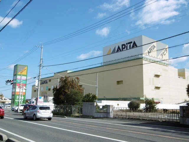 アピタ鈴鹿店