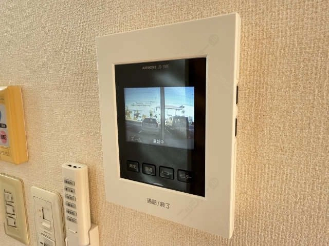 モニター付きインターホン