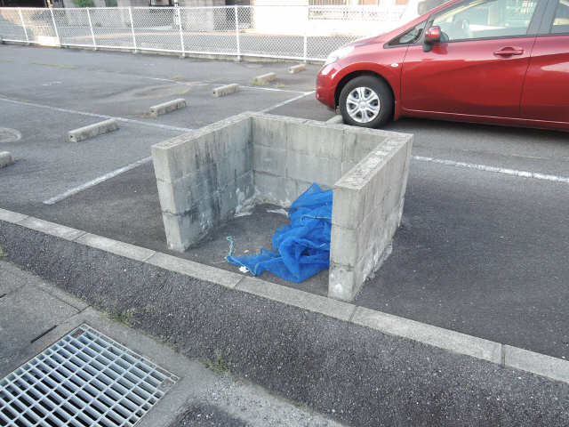 ごみ置き場