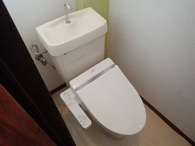 コーポ田中　Ａ 2階 WC