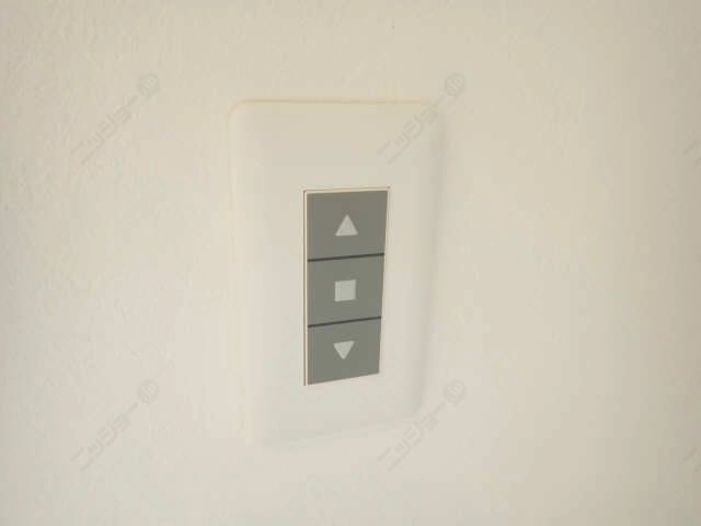 電動シャッター雨戸スイッチ