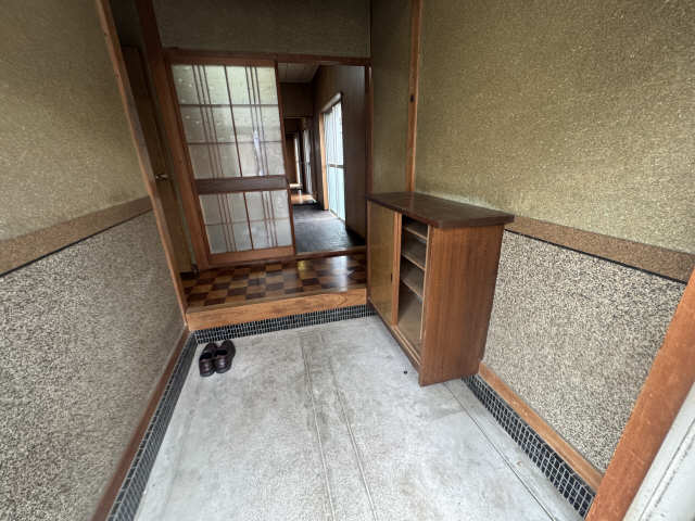 玄関