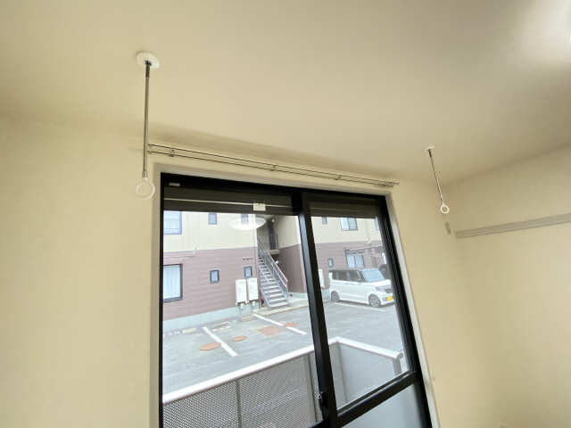 室内物干し棒