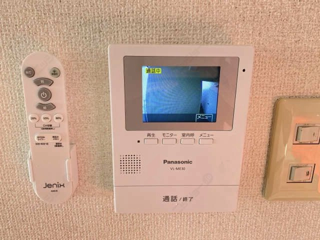 モニター付きインターホン