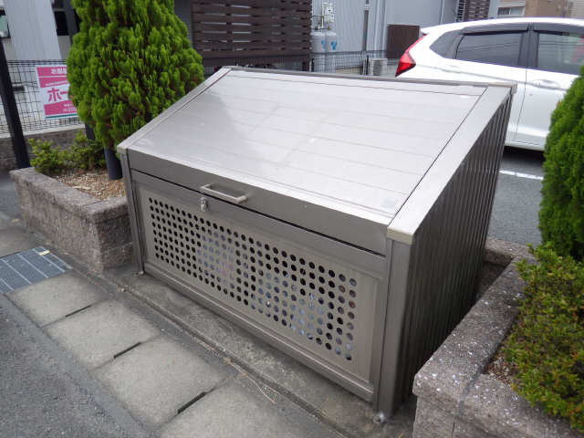 ゴミボックス