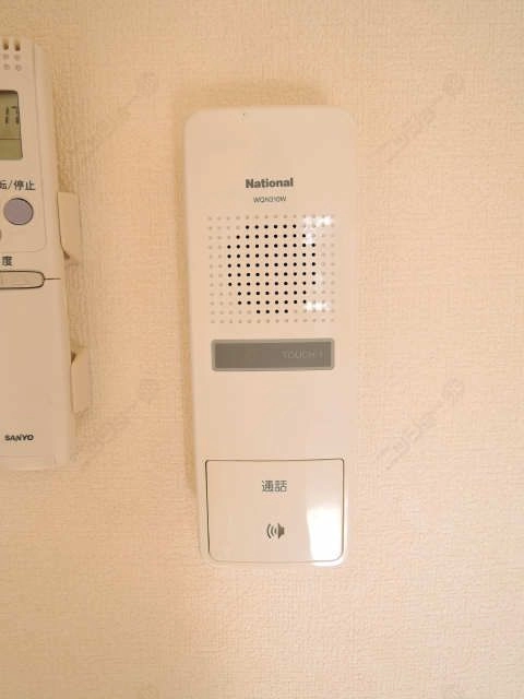 インターホン