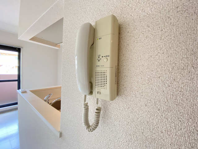インターホン