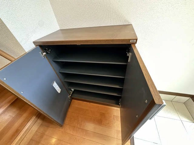 シューズボックス