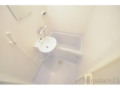 レオパレスアーク　カイト 1階 浴室