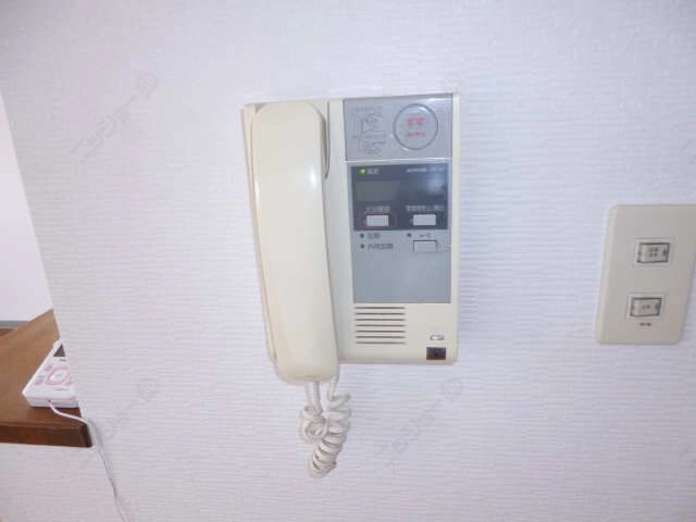 インターホン