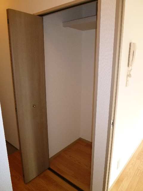 廊下収納