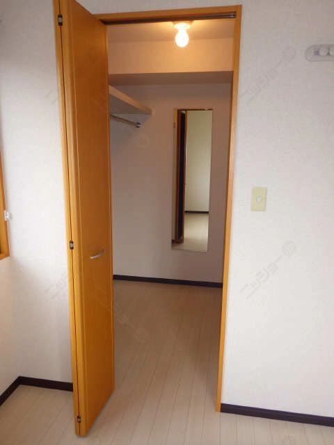 ウォークインクローゼット