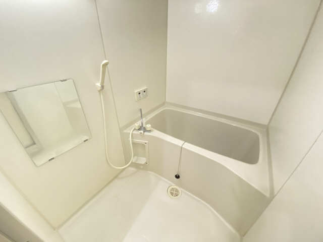 プリムヴェール北山台 1階 浴室