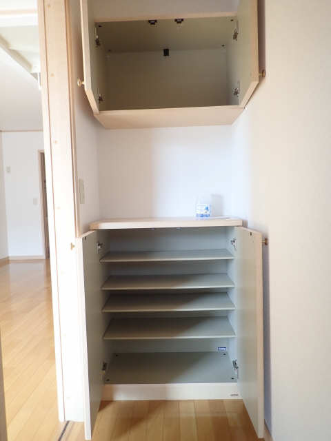 シューズBOX