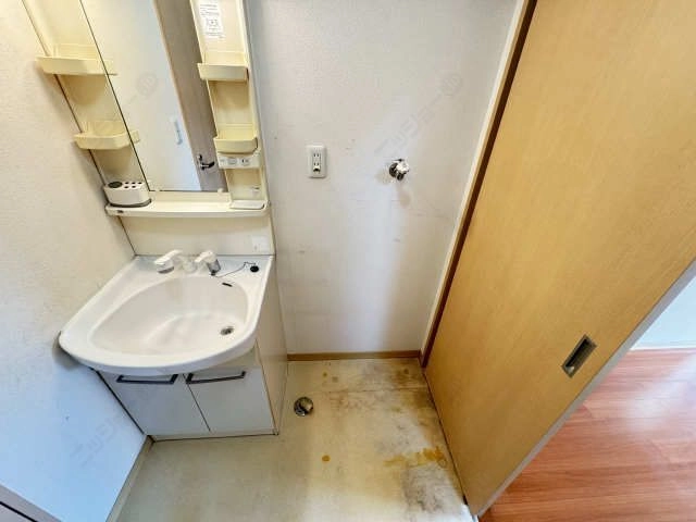 洗濯機置場