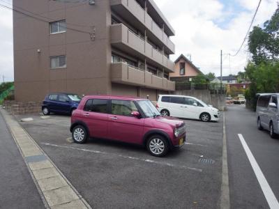 レージュ藤塚 2階 駐車場
