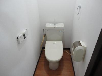 ヒルズシャトーⅡ 2階 WC