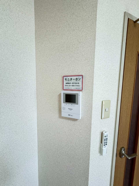 モニター付きインターホン