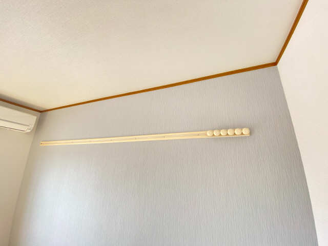 ハンガーバー