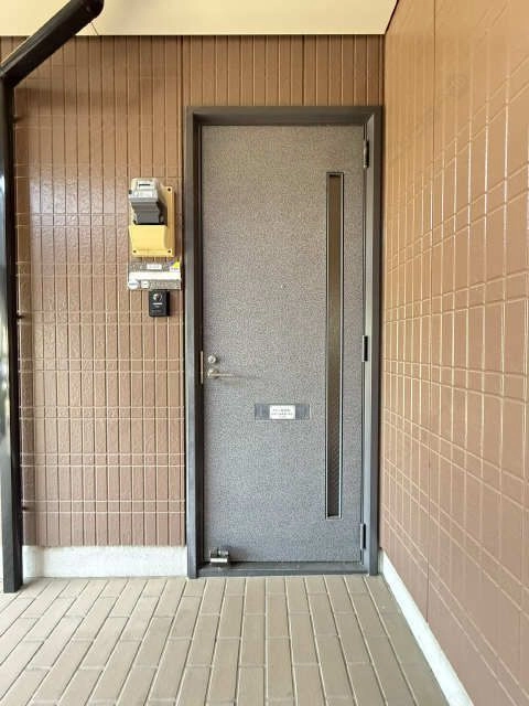 玄関扉