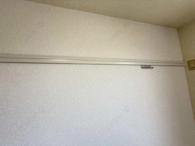 ハンガーバー