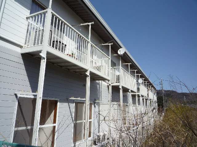 東側