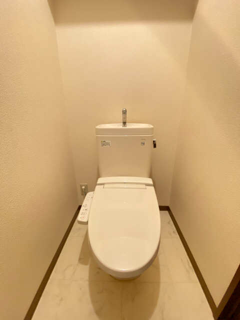 ルミエール山田 2階 WC