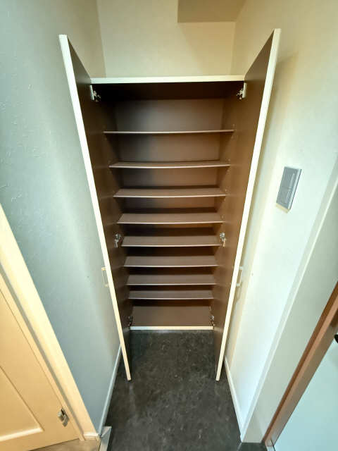 シューズBOX