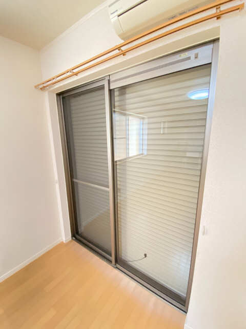 シャッター