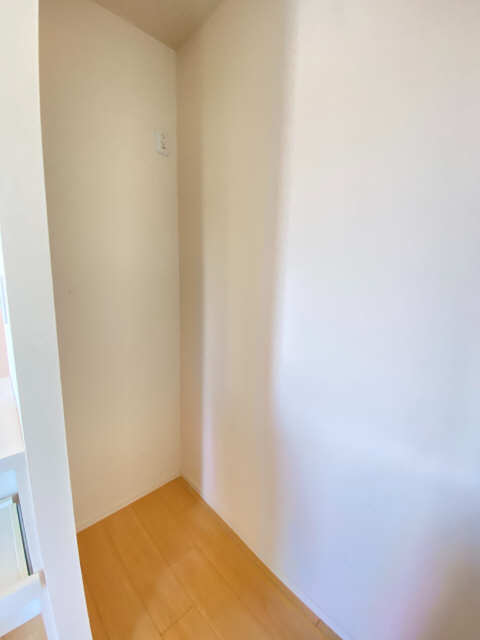 冷蔵庫置き場
