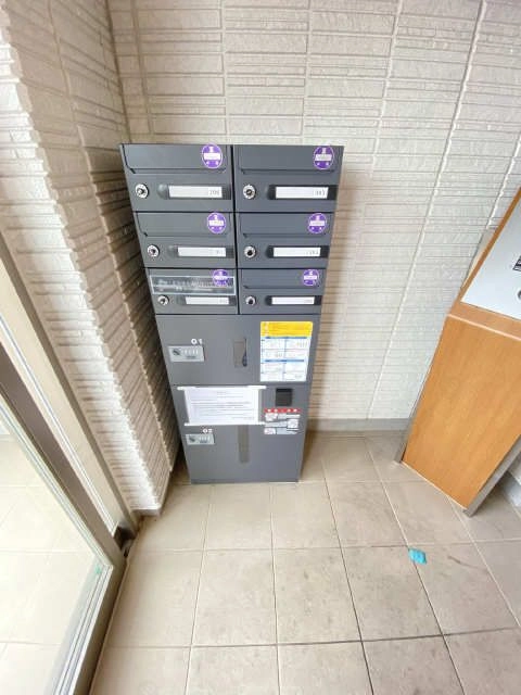宅配ボックス