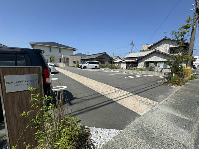 駐車�場入り口
