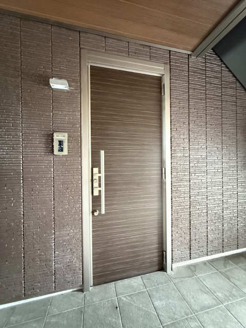 玄関扉