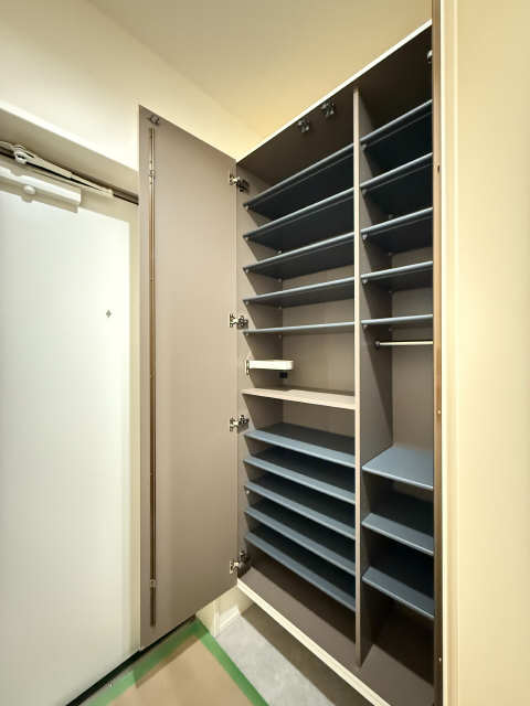 シューズBOX