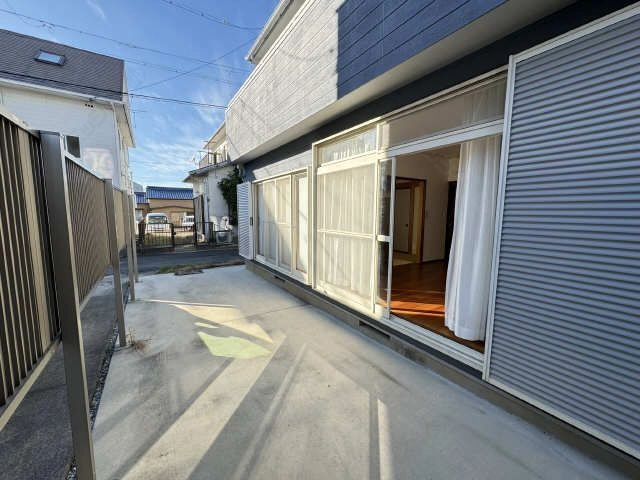 駐車場（南面）