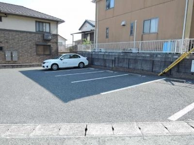  駐車場