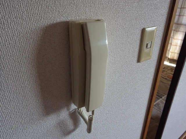 インターホン